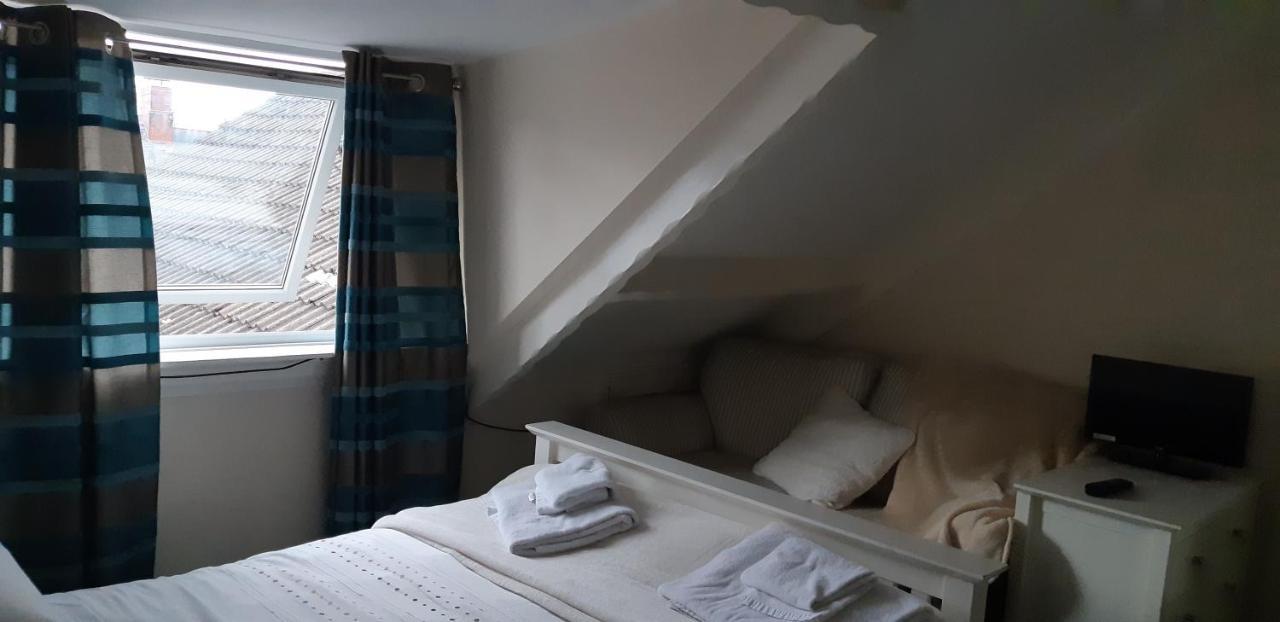 The Adelphi Bed & Breakfast Newcastle-upon-Tyne Exteriör bild